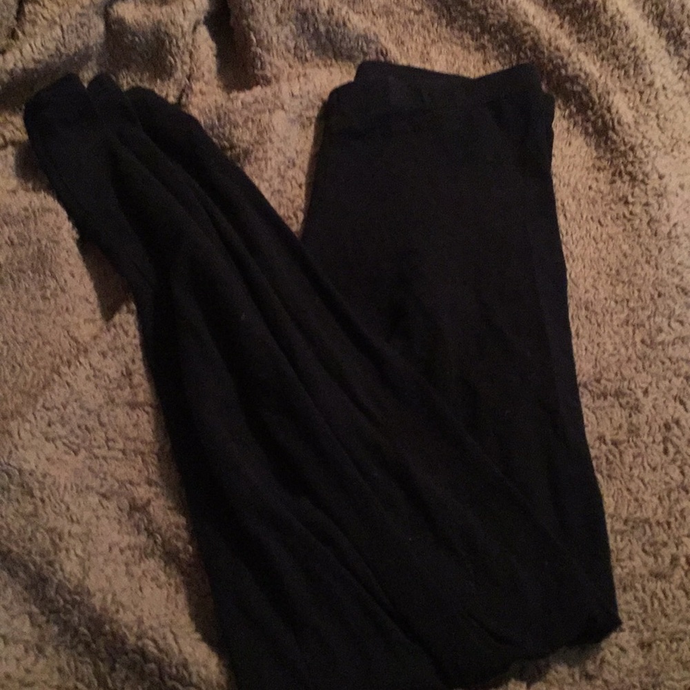 Black leggings hi-waisted